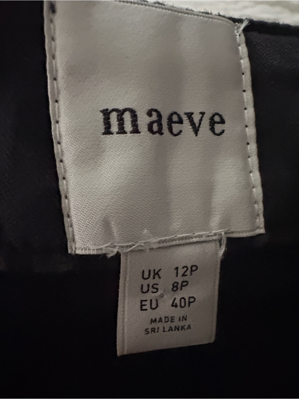Maeve Crop Barrel Chino Navy 8P - Picture 3 of 7